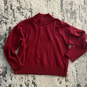 Elegant Maroon Women's Turtleneck Sweater
